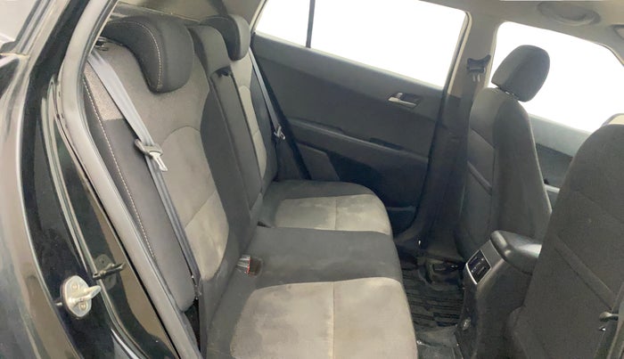 2018 Hyundai Creta SX PLUS 1.6 PETROL, Petrol, Manual, 31,773 km, Right Side Rear Door Cabin