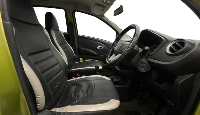 2017 Datsun Redi Go T(O) 1.0, Petrol, Manual, 44,038 km, Right Side Front Door Cabin