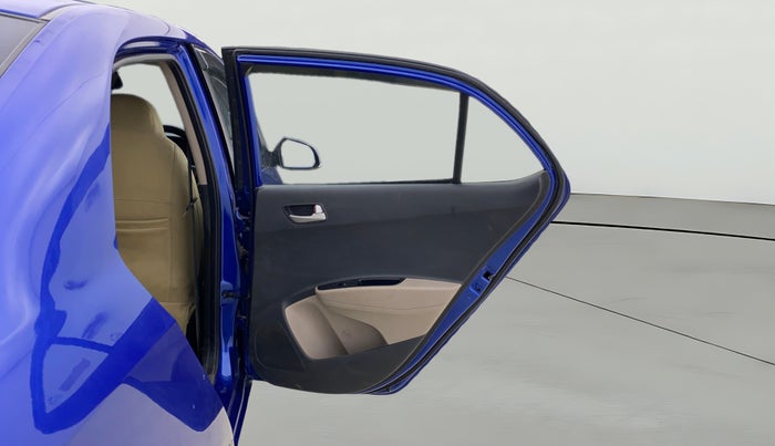 2015 Hyundai Xcent S (O) 1.2, Petrol, Manual, 56,656 km, RHS Rear Door