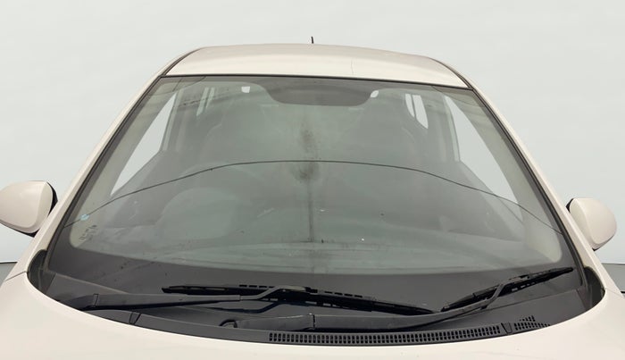 2015 Hyundai Xcent S 1.2, Petrol, Manual, 83,466 km, Front Windshield