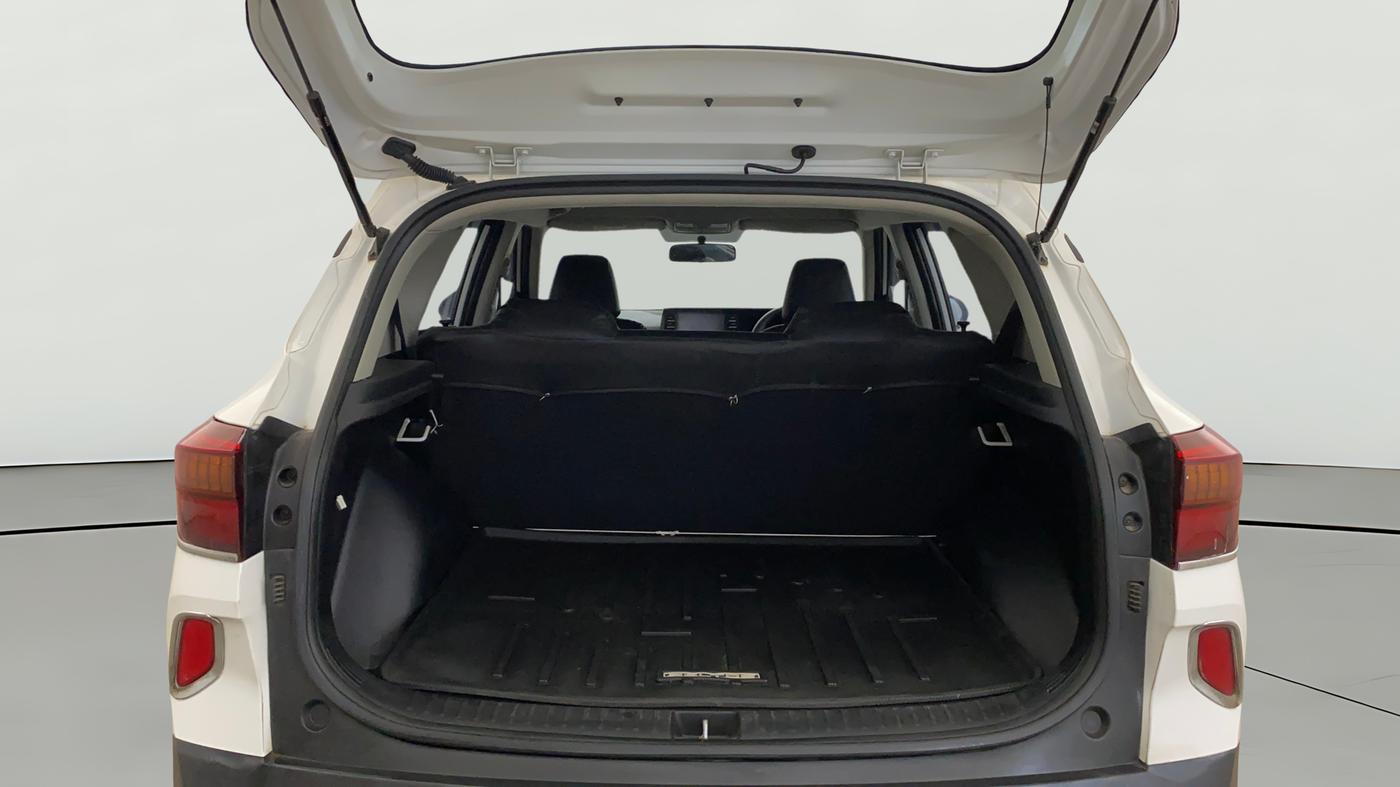 2023 KIA SELTOS HTK PLUS 1.5 DIESEL, Diesel, Manual, 44,183 km, Boot Open Zoomed View