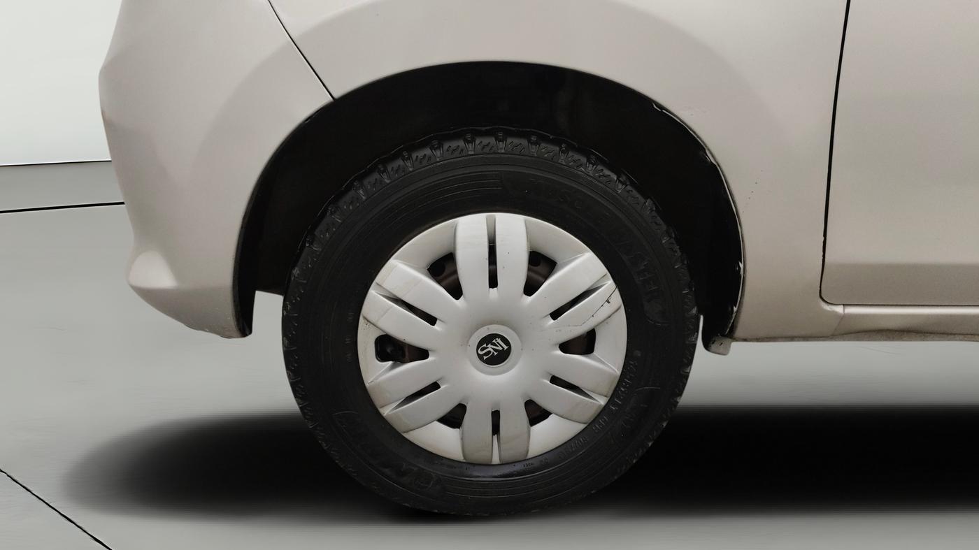 2013 Maruti Alto 800 LXI, Petrol, Manual, 77,328 km, Left Front Wheel