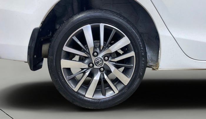 2021 Honda City 1.5L I-VTEC VX CVT, Petrol, Automatic, 1,03,513 km, Right Rear Wheel