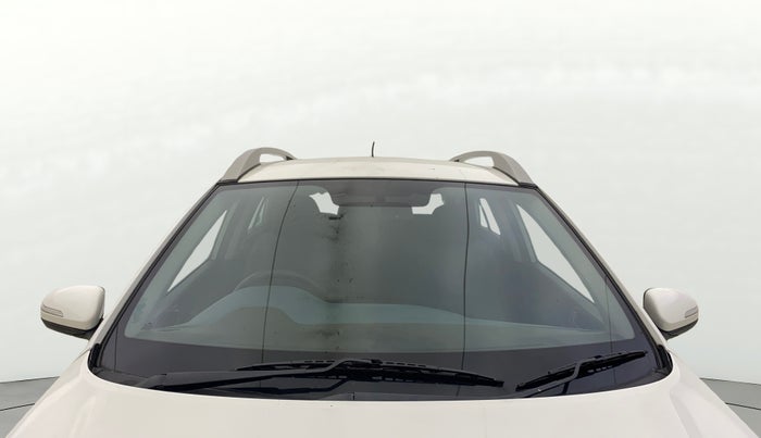 2017 Hyundai i20 Active 1.2 S, Petrol, Manual, 44,616 km, Front Windshield