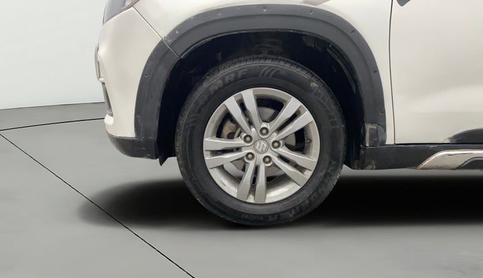 2016 Maruti Vitara Brezza ZDI PLUS, Diesel, Manual, 1,11,061 km, Left Front Wheel