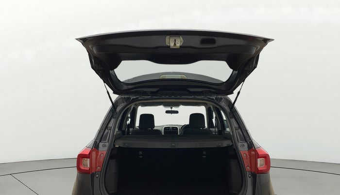 2022 Maruti Vitara Brezza LXI, Petrol, Manual, 56,119 km, Boot Door Open