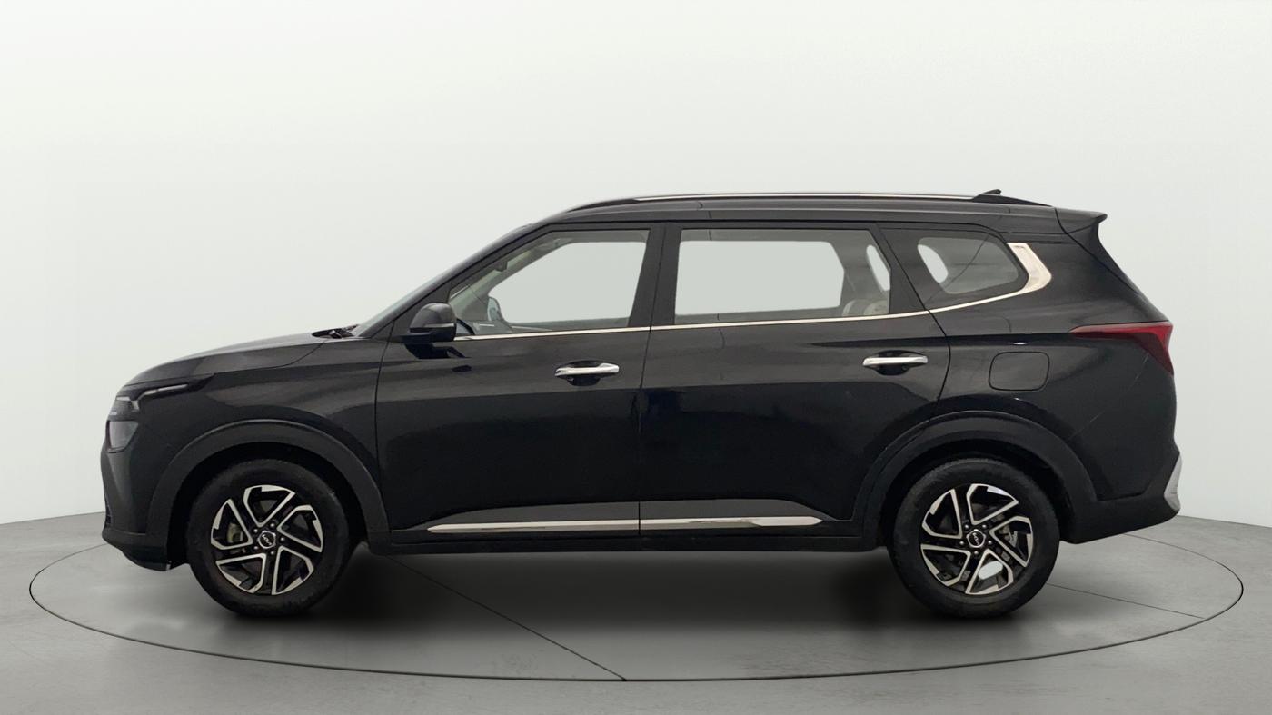 2023 KIA CARENS LUXURY PLUS 1.5 PETROL DCT 7 STR, Petrol, Automatic, 37,058 km, Left Side
