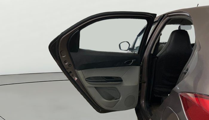 2018 Tata Tiago XT PETROL, Petrol, Manual, 72,573 km, LHS Rear Door