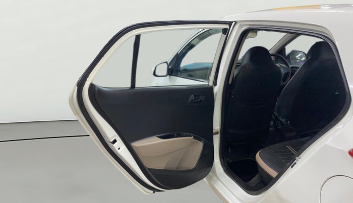 2016 Hyundai Grand i10 MAGNA 1.2 KAPPA VTVT, Petrol, Manual, 68,734 km, LHS Rear Door