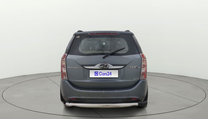 2015 Mahindra XUV500 W10, Diesel, Manual, 1,39,711 km, Back/Rear