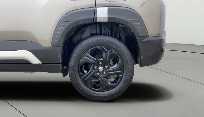 2022 Maruti BREZZA ZXI AT SMART HYBRID, Petrol, Automatic, 35,864 km, Left Rear Wheel