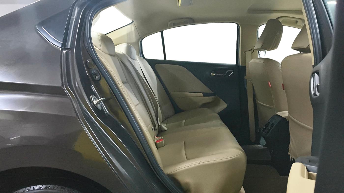 2019 Honda City 1.5L I-VTEC VX CVT, Petrol, Automatic, 36,521 km, Right Side Rear Door Cabin