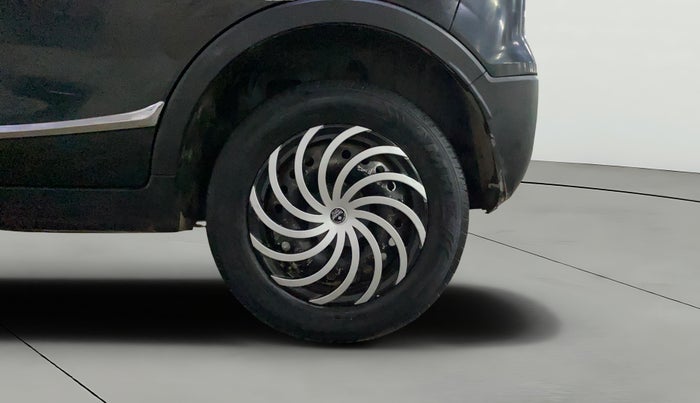 2022 Mahindra XUV300 W4 1.2 PETROL, Petrol, Manual, 80,828 km, Left Rear Wheel