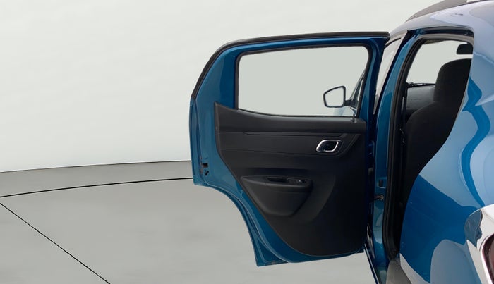 2021 Renault Kwid CLIMBER 1.0 AMT (O), Petrol, Automatic, 13,513 km, LHS Rear Door