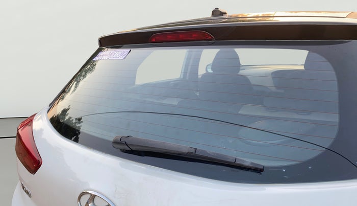 2017 Hyundai Elite i20 ASTA 1.2 (O), CNG, Manual, 1,39,563 km, Rear Wiper