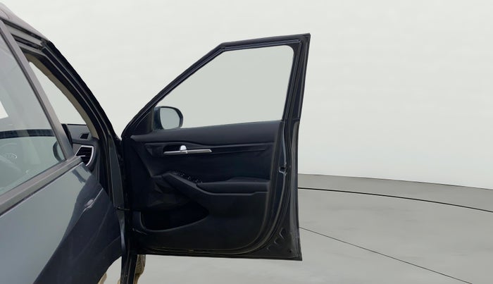 2020 KIA SELTOS HTK PLUS 1.5, Petrol, Manual, 75,184 km, RHS Front Door