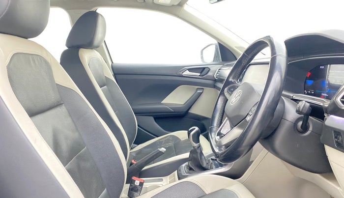 2022 Volkswagen TAIGUN TOPLINE 1.0 TSI MT, Petrol, Manual, 1,36,897 km, Right Side Front Door Cabin