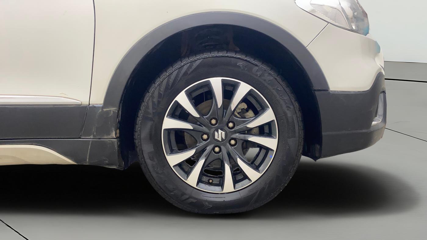 2022 Maruti S Cross ZETA 1.5, Petrol, Manual, 89,722 km, Right Front Wheel