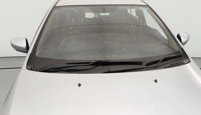 2022 Maruti Ciaz ALPHA 1.5 SHVS PETROL, Petrol, Manual, 76,642 km, Front Windshield