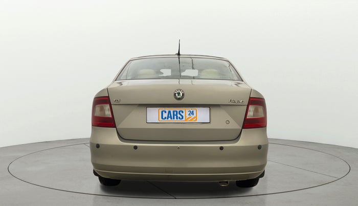 2012 Skoda Rapid ELEGANCE 1.6 TDI CR MT, Diesel, Manual, 72,503 km, Back/Rear