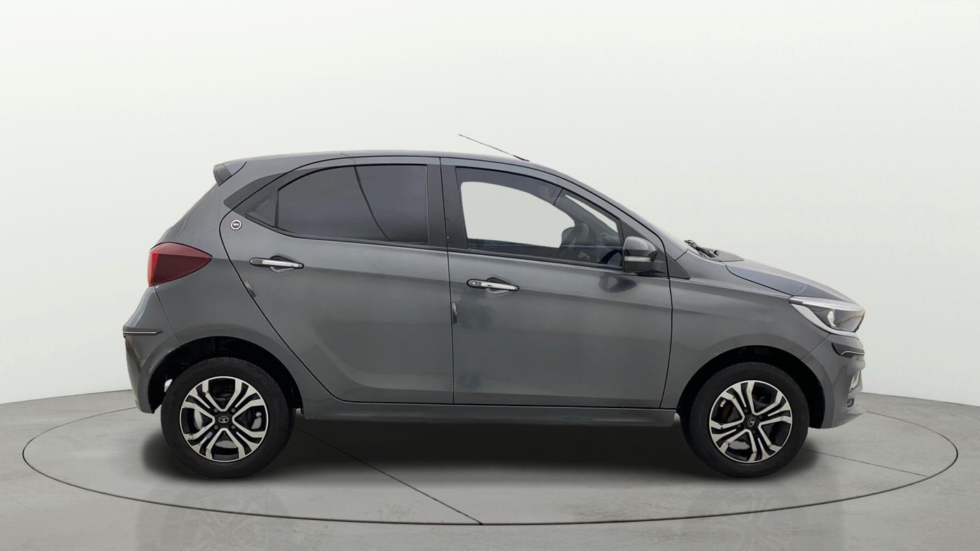 2023 Tata Tiago XZ PLUS CNG, CNG, Manual, 28,207 km, Right Side View