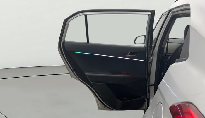 2017 Hyundai Creta SX PLUS 1.6 PETROL, Petrol, Manual, 71,875 km, LHS Rear Door