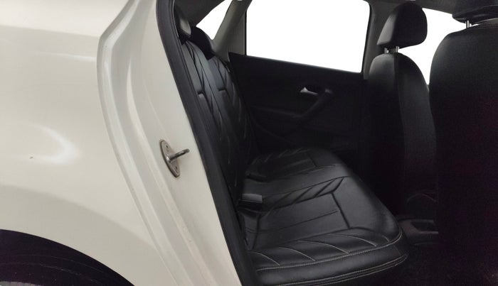 2015 Volkswagen Polo GT TSI AT, Petrol, Automatic, 1,15,176 km, Right Side Rear Door Cabin