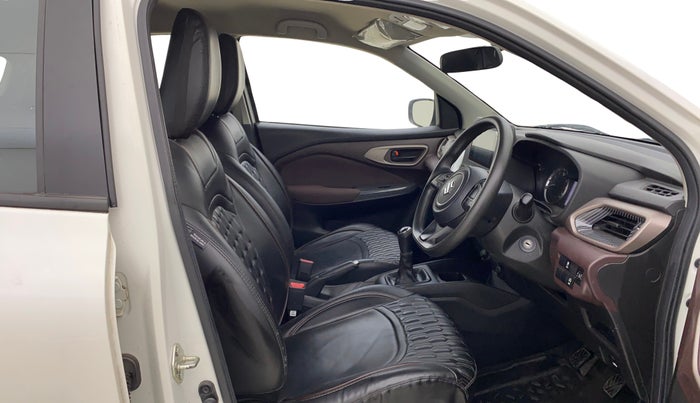 2023 Maruti FRONX DELTA PLUS 1.2MT, Petrol, Manual, 14,933 km, Right Side Front Door Cabin