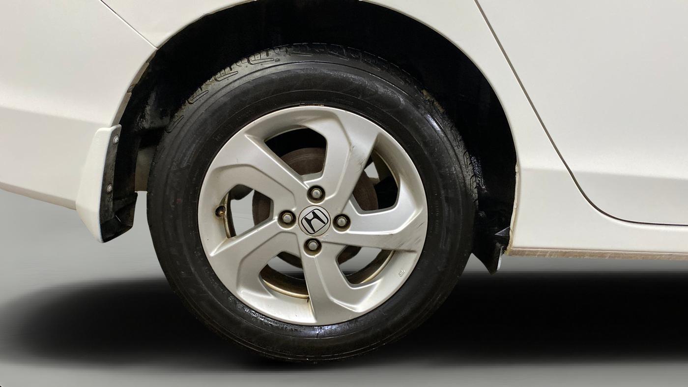 2015 Honda City 1.5L I-VTEC VX CVT, Petrol, Automatic, 1,06,278 km, Right Rear Wheel