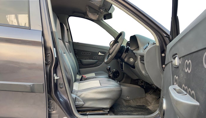 2013 Maruti Alto 800 LXI, Petrol, Manual, 49,767 km, Right Side Front Door Cabin