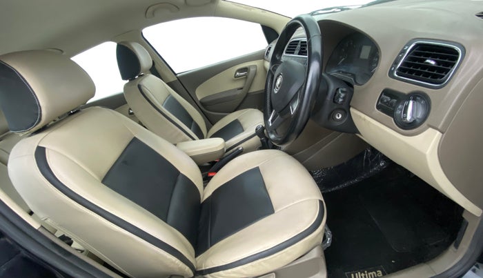 2014 Skoda Rapid ELEGANCE 1.6 MPI MT, Petrol, Manual, 51,774 km, Right Side Front Door Cabin