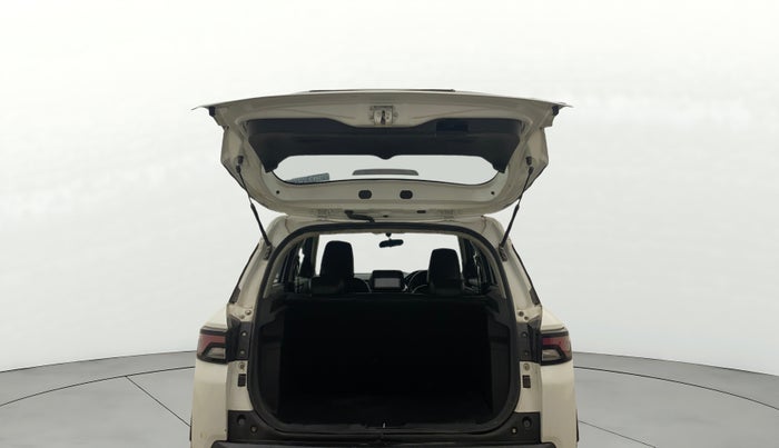 2022 Maruti BREZZA VXI SMART HYBRID, Petrol, Manual, 92,716 km, Boot Door Open