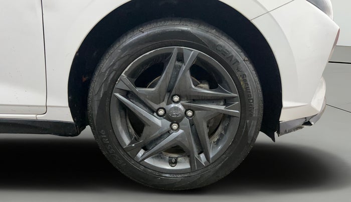 2022 Hyundai NEW I20 SPORTZ 1.2 MT, Petrol, Manual, 50,366 km, Right Front Wheel