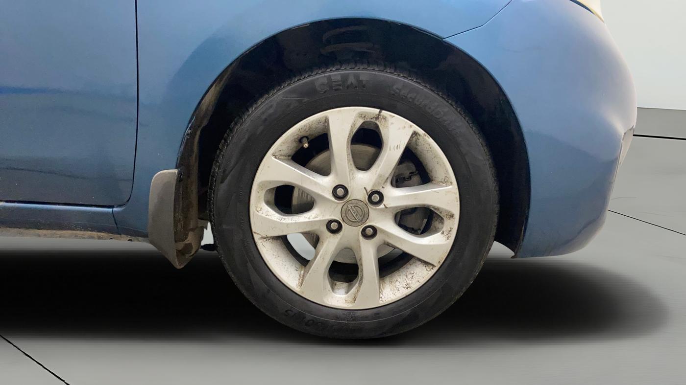 2014 Nissan Micra XV CVT, Petrol, Automatic, 74,610 km, Right Front Wheel