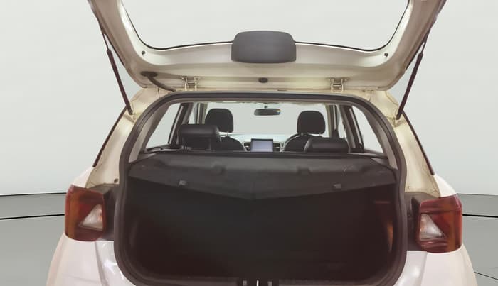 2020 Hyundai VENUE SX 1.4 CRDI, Diesel, Manual, 1,41,823 km, Boot Open Zoomed View