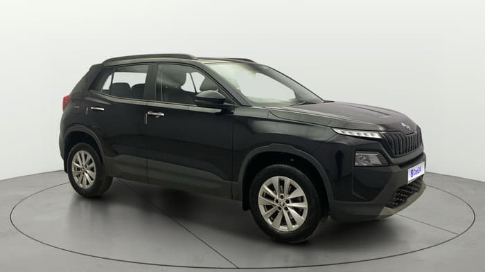2025 Skoda Kylaq Signature Plus AT, Petrol, Automatic, 25,245 km, Right Front Diagonal