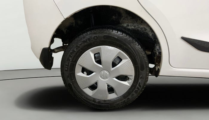 2023 Maruti Alto K10 VXI CNG, CNG, Manual, 30,607 km, Right Rear Wheel