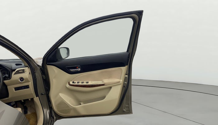 2018 Maruti Dzire ZXI, Petrol, Manual, 51,375 km, RHS Front Door