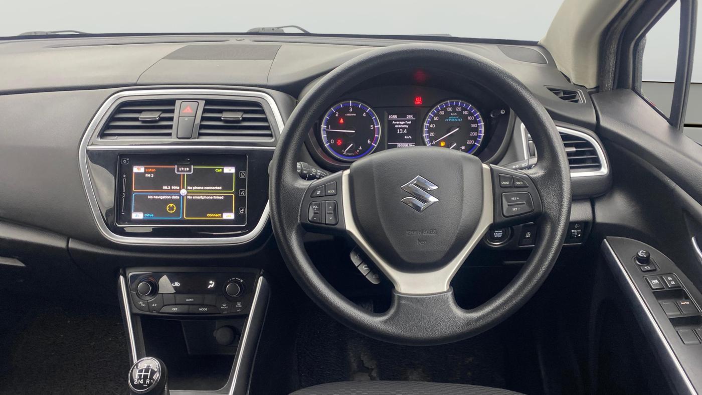 2018 Maruti S Cross ZETA 1.3, Diesel, Manual, 39,069 km, Steering Wheel Close Up