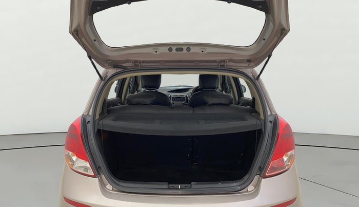 2012 Hyundai i20 SPORTZ 1.2, Petrol, Manual, 89,094 km, Boot Open Zoomed View