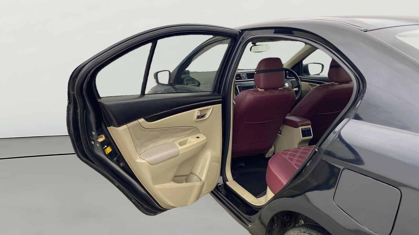 2014 Maruti Ciaz ZXI, Petrol, Manual, 1,02,537 km, LHS Rear Door