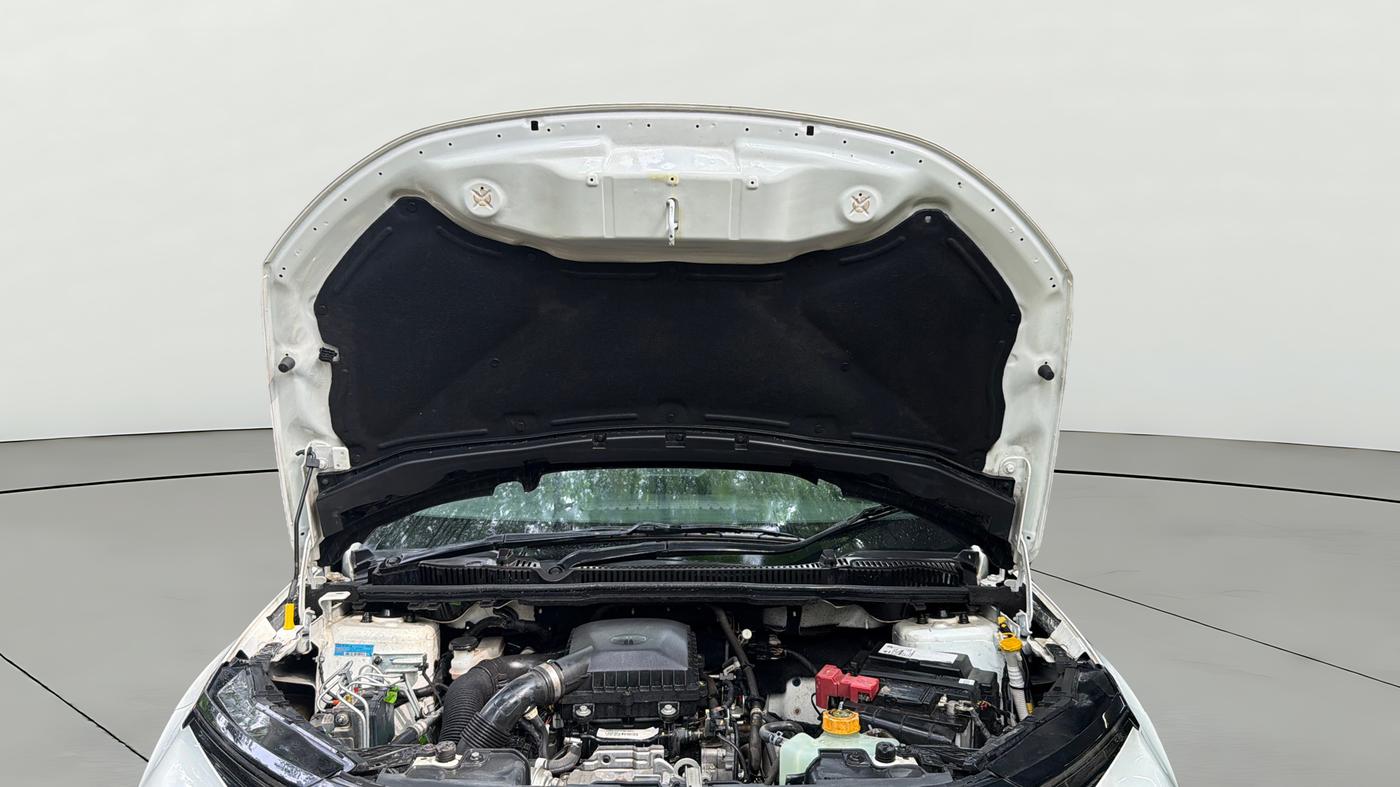 2025 Tata Curvv Pure Plus S 1.2 Petrol 6MT, Petrol, Manual, 18,581 km, Open Bonet
