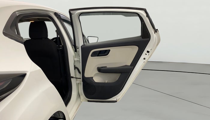 2022 Tata ALTROZ XT PETROL, Petrol, Manual, 63,748 km, RHS Rear Door