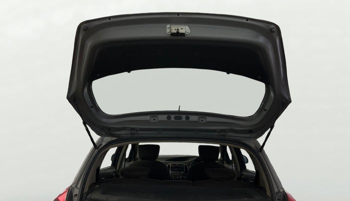 2014 Hyundai i20 SPORTZ 1.2, Petrol, Manual, 36,846 km, Boot Door Open