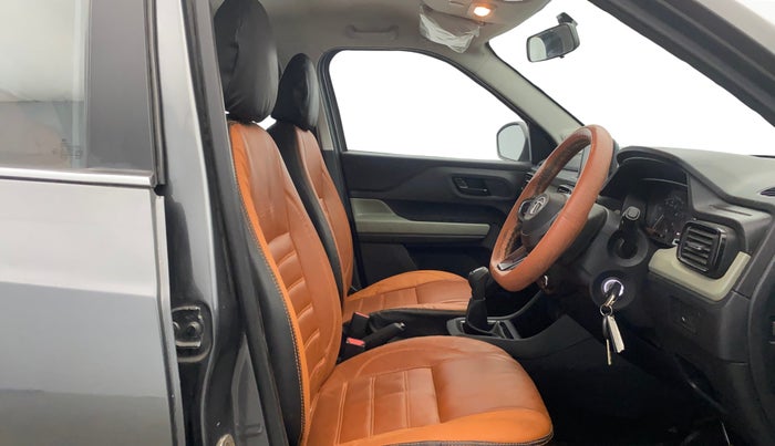 2022 Tata PUNCH ADVENTURE MT, Petrol, Manual, 32,216 km, Right Side Front Door Cabin