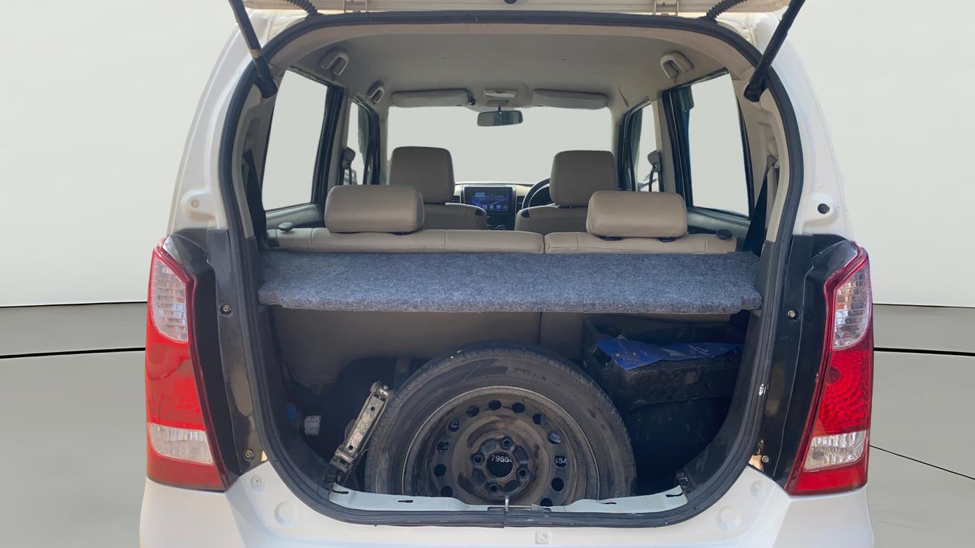 2017 Maruti Wagon R 1.0 VXI AMT, CNG, Automatic, 72,197 km, Boot Open Zoomed View