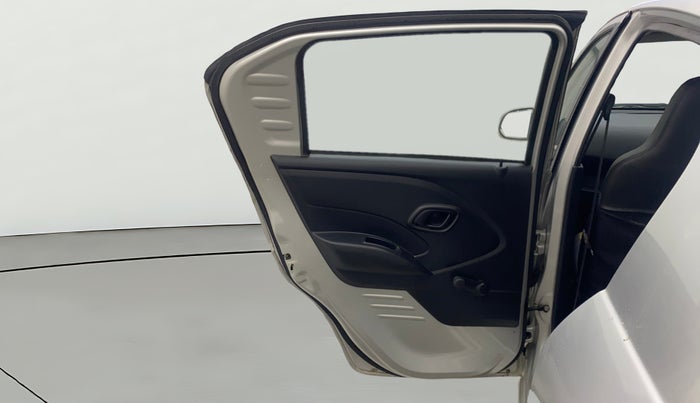 2017 Datsun Redi Go GOLD LIMITED EDITION, Petrol, Manual, 1,00,069 km, LHS Rear Door