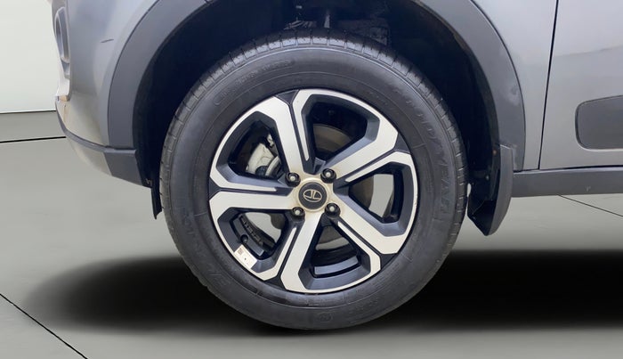 2023 Tata NEXON XZA PLUS SUNROOF PETROL, Petrol, Automatic, 6,087 km, Left Front Wheel