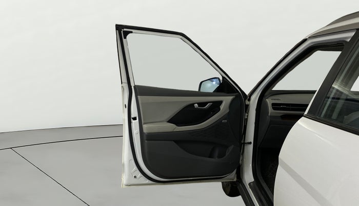 2024 Hyundai Creta SX (O) 1.5 TURBO DCT, Petrol, Automatic, 13,185 km, LHS Front Door