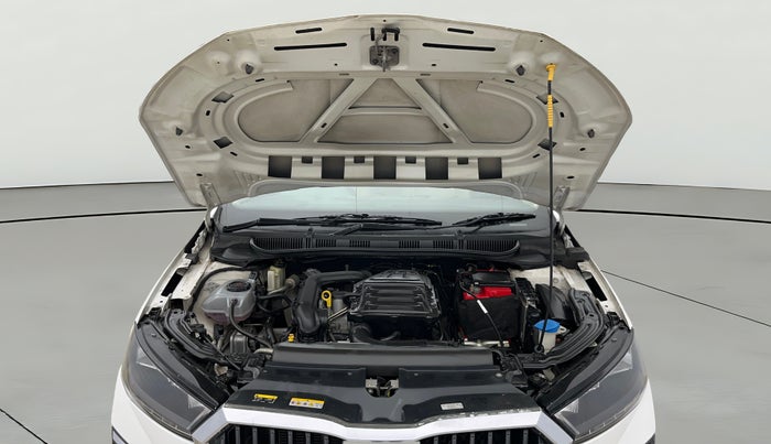 2022 Skoda SLAVIA AMBITION 1.0L TSI AT, Petrol, Automatic, 36,756 km, Open Bonet